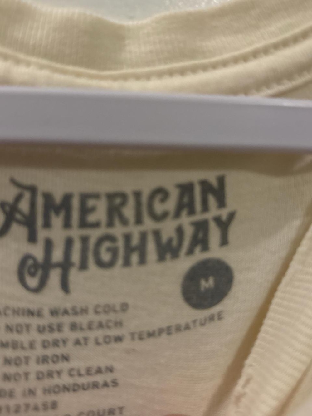 Cropped tee - Picture 2 of 2
